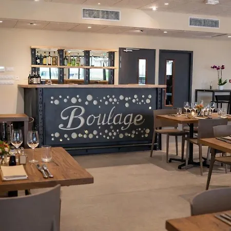 Lieu-dit Boulage Apartahotel