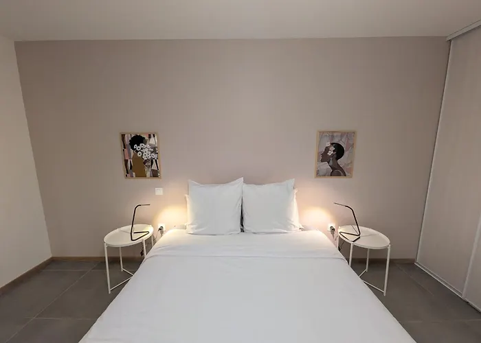 Aparthotel Lieu-dit Boulage 3*